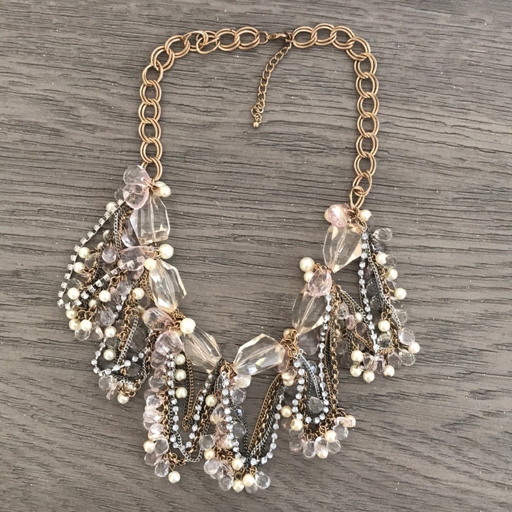 Jewled necklace